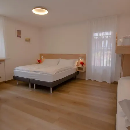 Miralago Hotel 3*