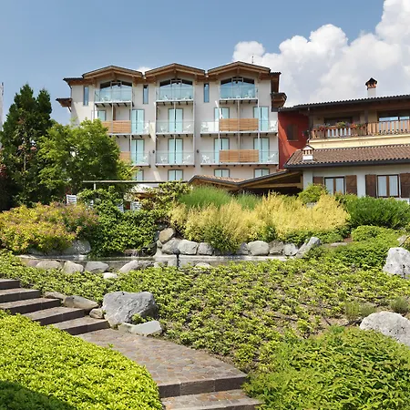 Hotel Miralago Bossico