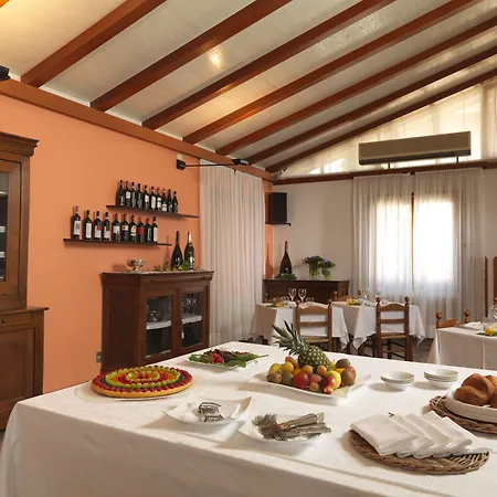 Miralago Hotel 3*