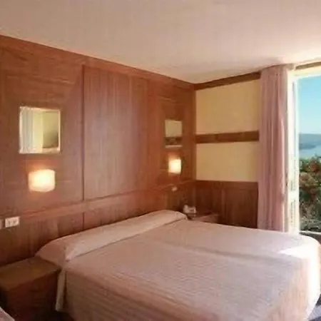 Hotel Miralago Bossico